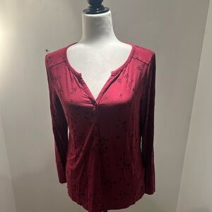 Reitmans Red Long Sleeve Buttoned Blouse